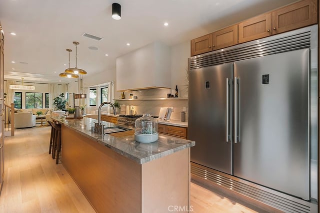 4633 Russell, Los Angeles, CA 90027 — photo 6 of 64