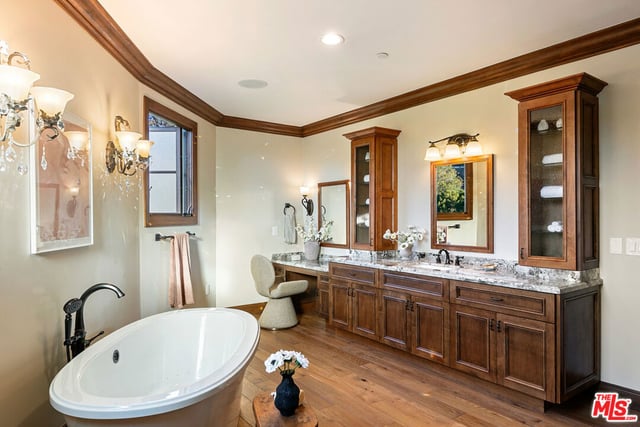 3911 Oeste Avenue, Studio City, CA 91604 — photo 22 of 56