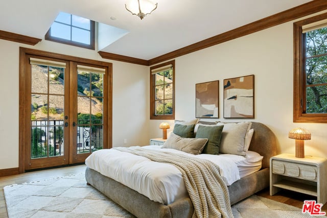 3911 Oeste Avenue, Studio City, CA 91604 — photo 48 of 56