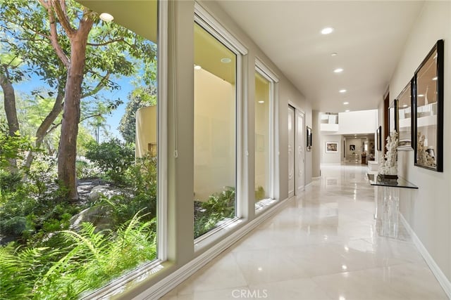 25411 Colette Way, Calabasas, CA 91302 — photo 25 of 59