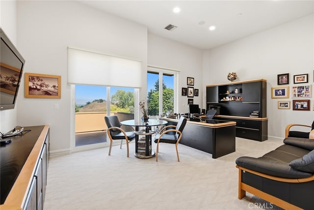 25411 Colette Way, Calabasas, CA 91302 — photo 31 of 59