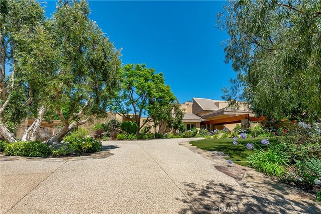 25411 Colette Way, Calabasas, CA 91302 — photo 7 of 59