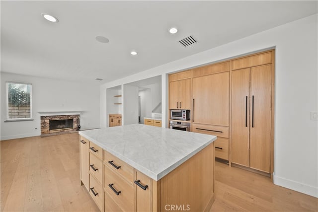 28379 Calex Dr, Valencia, CA 91354 — photo 17 of 54