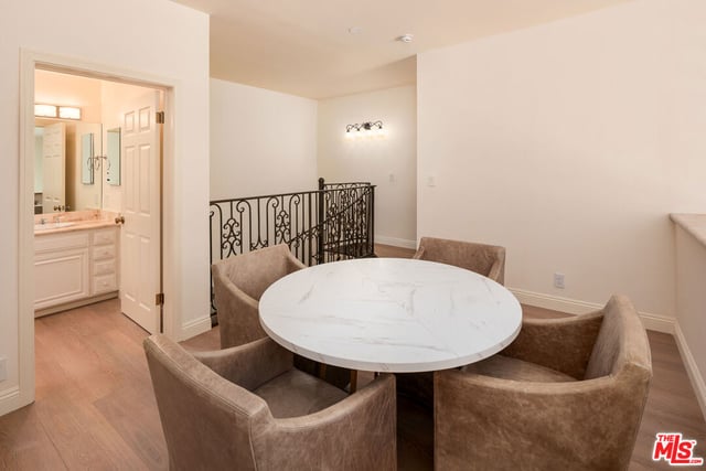 2337 Fox Hills Drive 102, Los Angeles, CA 90064 — photo 25 of 36
