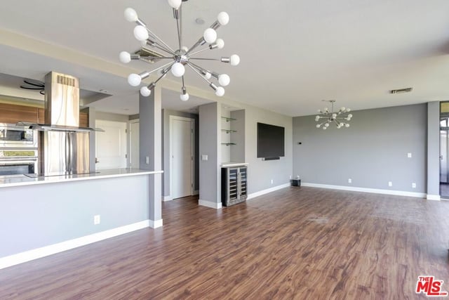 880 W 1st Street 712, Los Angeles, CA 90012 — photo 5 of 31