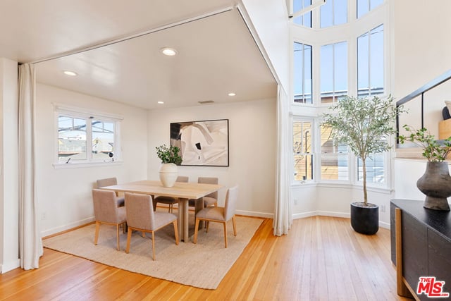 12 Rose Avenue, Los Angeles, CA 90291 — photo 34 of 50