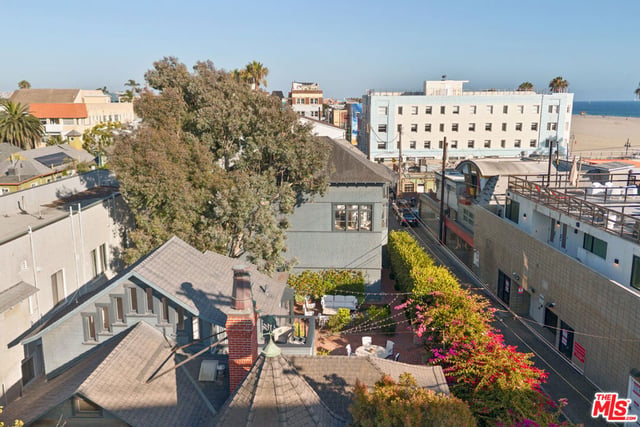 12 Rose Avenue, Los Angeles, CA 90291 — photo 46 of 50