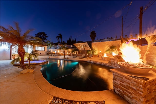 902 E WALNUT Avenue, Burbank, CA 91501 — photo 33 of 33