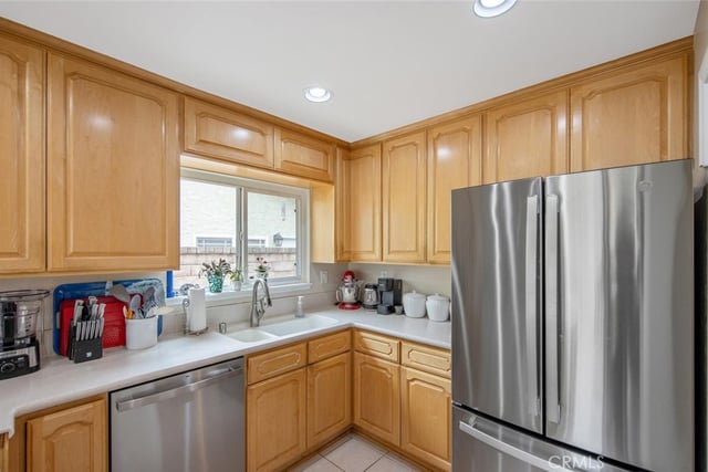 20862 Alaminos Drive, Saugus, CA 91350 — photo 17 of 37