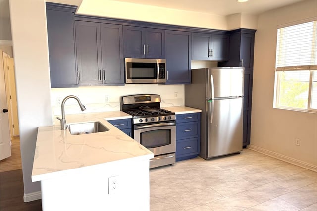 360 W Avenue 26 237, Los Angeles, CA 90031 — photo 2 of 44