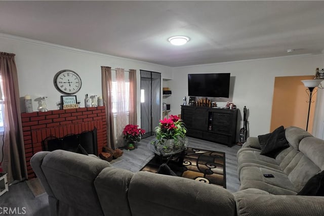 716 E 6th, Pomona, CA 91766 — photo 5 of 16