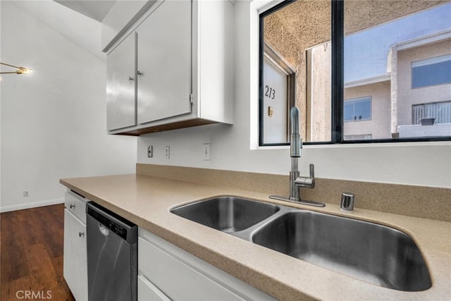 10521 National Blvd. 213, Los Angeles, CA 90034 — photo 14 of 25