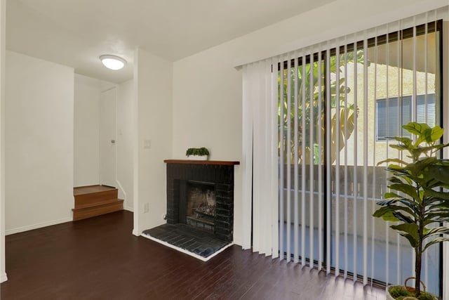 18954 Sherman Way 9, Reseda, CA 91335 — photo 11 of 26