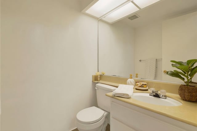 18954 Sherman Way 9, Reseda, CA 91335 — photo 13 of 26