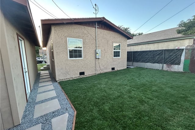 2412 Gale Avenue, Long Beach, CA 90810 — photo 14 of 17