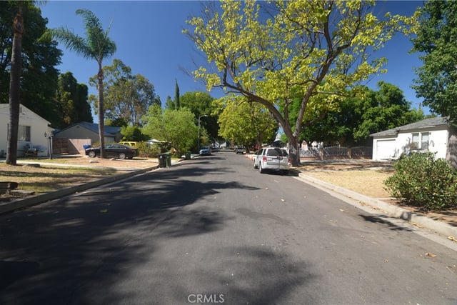 7024 Balcom, Reseda, CA 91335 — photo 42 of 54