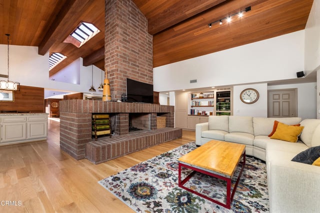 86 Pino Court, Camarillo, CA 93010 — photo 15 of 67