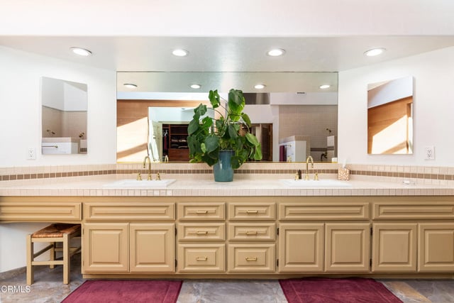 86 Pino Court, Camarillo, CA 93010 — photo 33 of 67