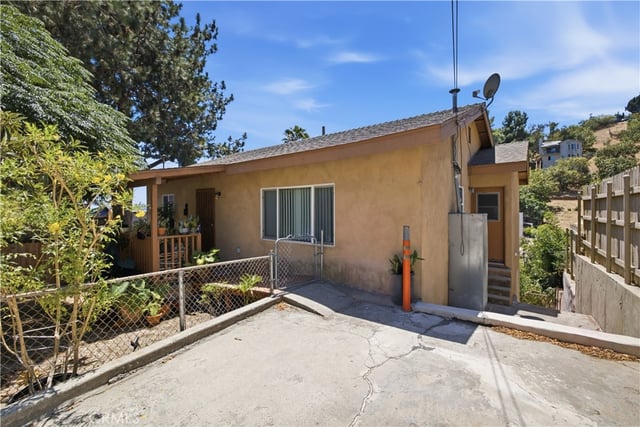 456 Ulysses Street, Los Angeles, CA 90065 — photo 5 of 16