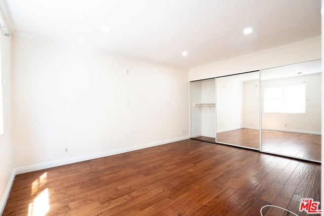 433 S Manhattan Place 108, Los Angeles, CA 90020 — photo 31 of 36