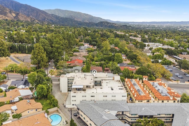 1015 N Michillinda Avenue 304, Pasadena, CA 91107 — photo 35 of 38