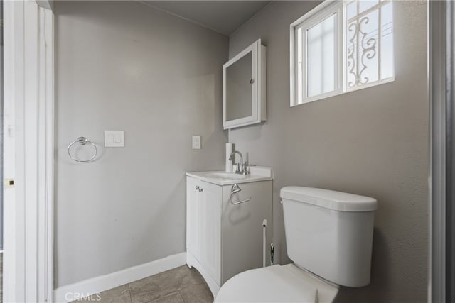 2412 W Tichenor Street, Compton, CA 90220 — photo 27 of 30