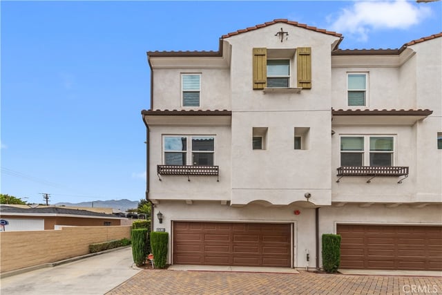 436 W Duarte Road A, Monrovia, CA 91016 — photo 3 of 52