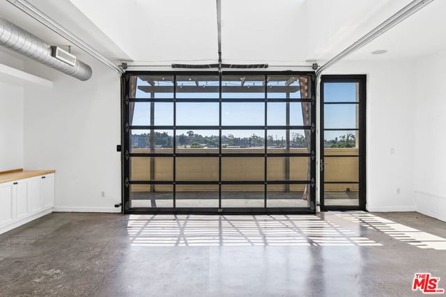 1544 12th Street 303, Santa Monica, CA 90401 — photo 11 of 26