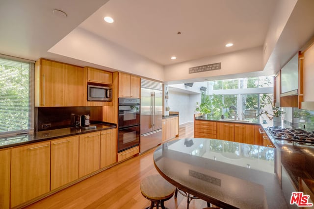 30047 Mulholland Highway, Agoura Hills, CA 91301 — photo 22 of 47
