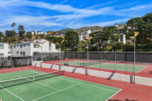 1776 Palisades Drive, Los Angeles, CA 90272 — photo 40 of 43