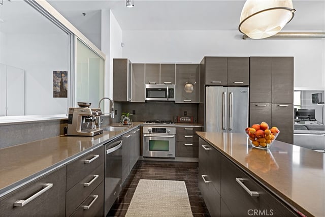 13320 Beach 203, Los Angeles, CA 90292 — photo 11 of 27