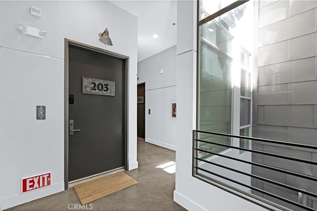 13320 Beach 203, Los Angeles, CA 90292 — photo 16 of 27