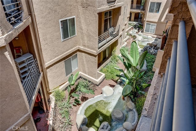 640 W 4th 315, Long Beach, CA 90802 — photo 20 of 25