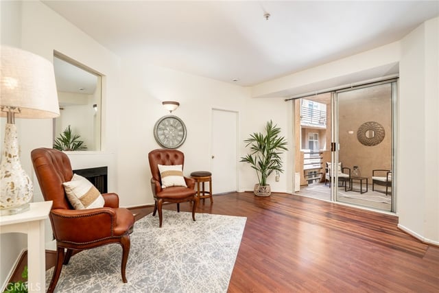 640 W 4th 315, Long Beach, CA 90802 — photo 9 of 25