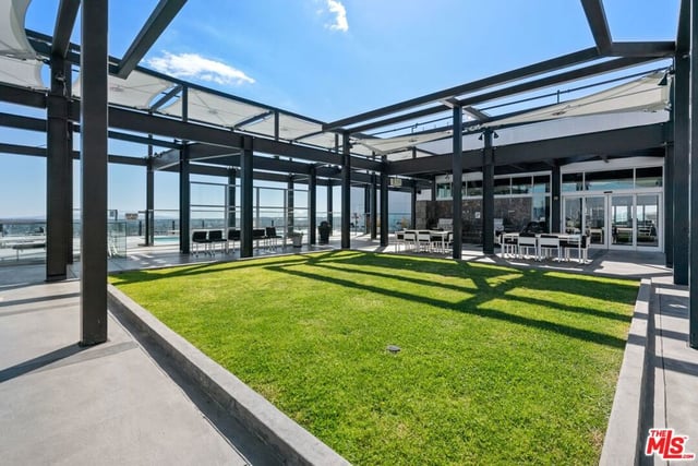 3810 Wilshire Boulevard 602, Los Angeles, CA 90010 — photo 18 of 28