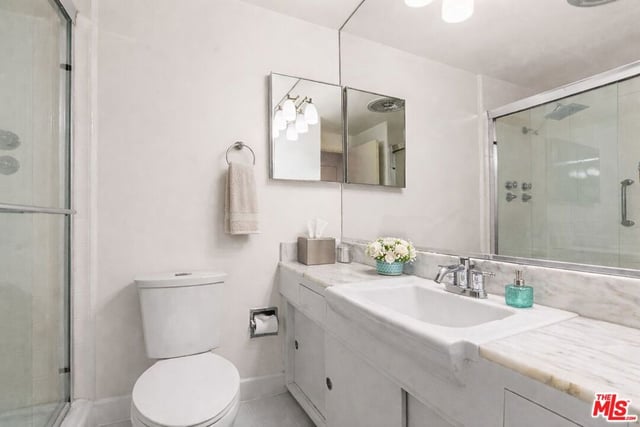 10450 Wilshire Boulevard 4G, Los Angeles, CA 90024 — photo 12 of 26
