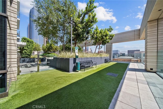 400 S Broadway 828, Los Angeles, CA 90013 — photo 28 of 30