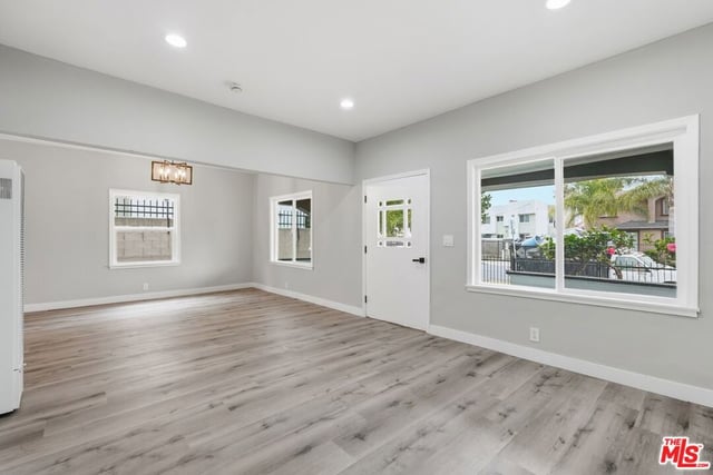 1009 E 43rd Street, Los Angeles, CA 90011 — photo 9 of 25