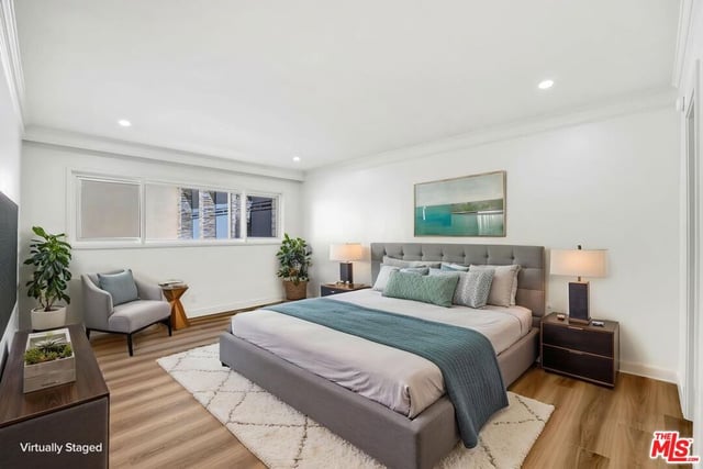 11970 Montana Avenue 110, Los Angeles, CA 90049 — photo 12 of 32