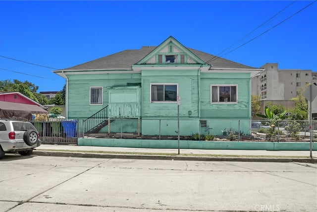 1465 W Temple Street, Los Angeles, CA 90026 — photo 2 of 58