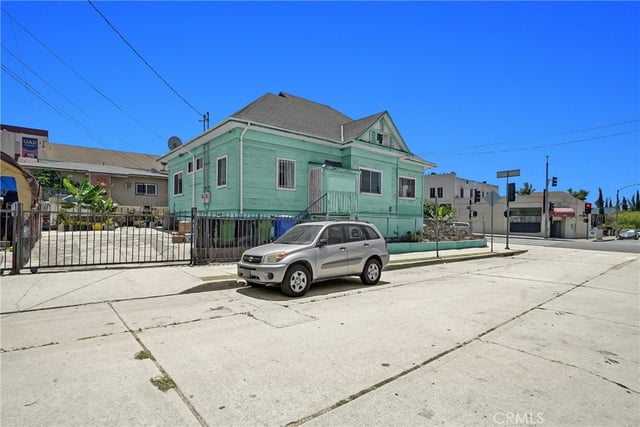 1465 W Temple Street, Los Angeles, CA 90026 — photo 4 of 58