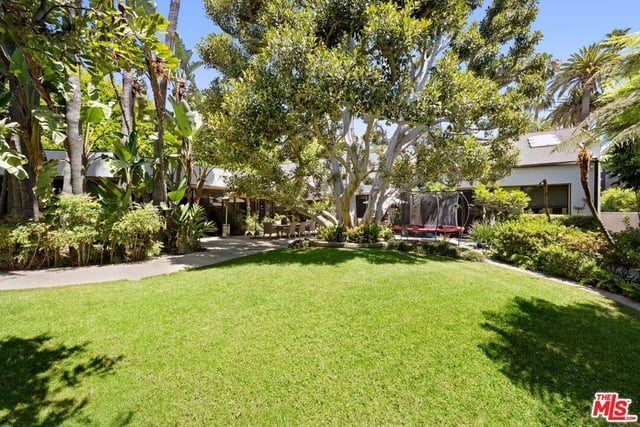 715 N Beverly Drive, Beverly Hills, CA 90210 — photo 14 of 18