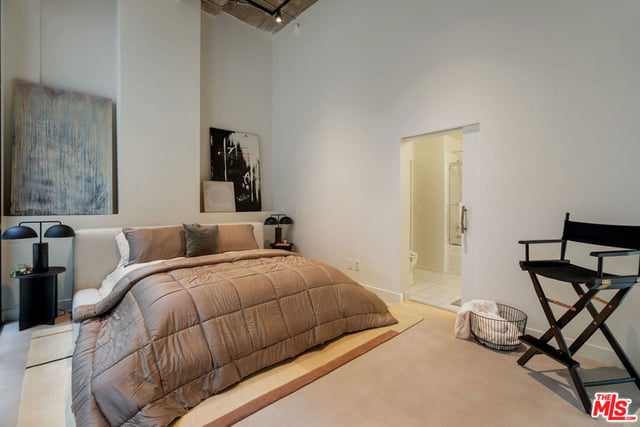 330 W 11th Street 104, Los Angeles, CA 90015 — photo 29 of 54