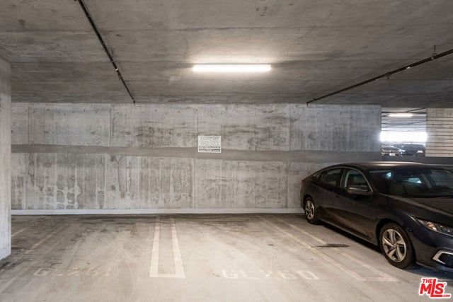 330 W 11th Street 104, Los Angeles, CA 90015 — photo 53 of 54