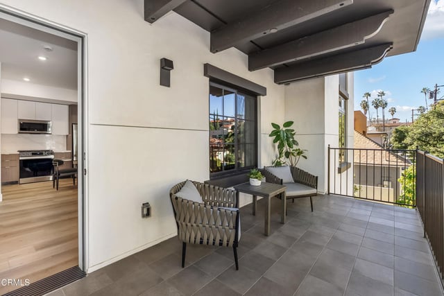 139 S Oak Knoll Avenue 402, Pasadena, CA 91101 — photo 16 of 35