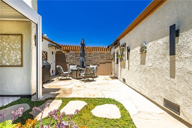 4100 Lake Harbor Lane, Westlake Village, CA 91361 — photo 27 of 37