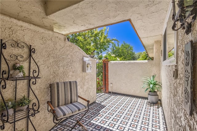 4100 Lake Harbor Lane, Westlake Village, CA 91361 — photo 3 of 37