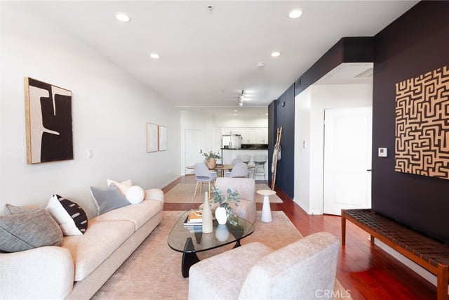3750 Santa Rosalia Drive 207, Los Angeles, CA 90008 — photo 24 of 33
