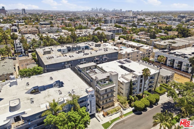 1434 N Poinsettia Place 101, Los Angeles, CA 90046 — photo 9 of 10