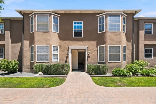 15034 1/4 Dickens, Sherman Oaks, CA 91403 — photo 3 of 19